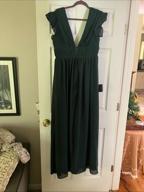 Lulu's Emerald green “I’m all yours” Maxi Dress